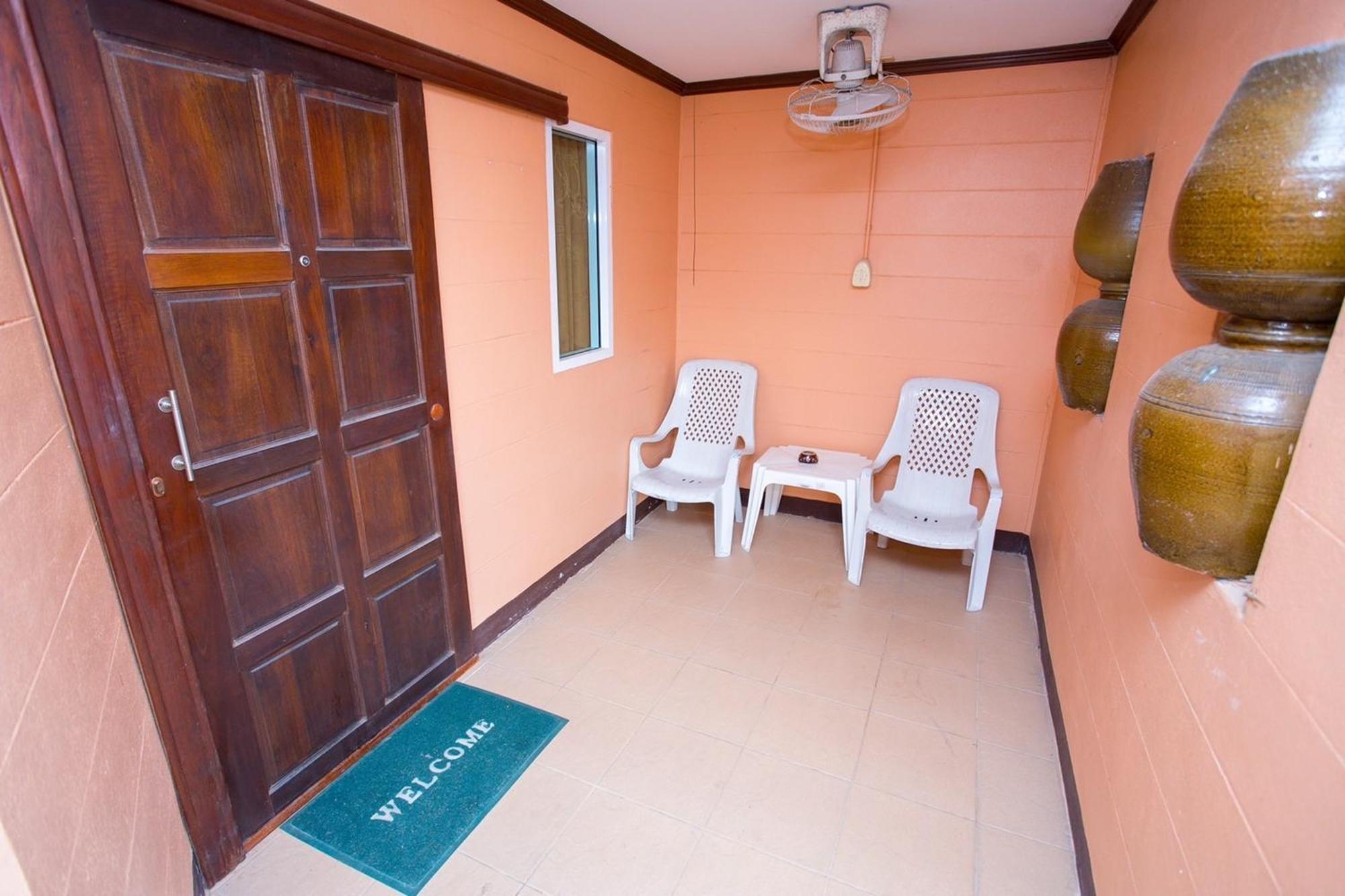 M.P Resort Ao Nam Mao Buitenkant foto